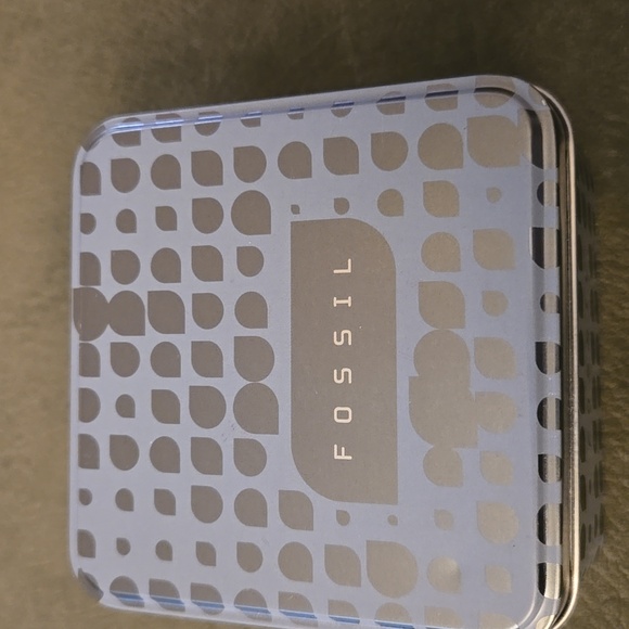 FOSSIL Metal Box - Picture 3 of 8